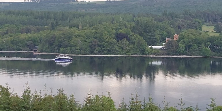 OVERLOOKING LOCH NESS & ALDOURIE CASTLE